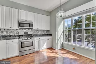 1148 Cranston Ct, Crofton, MD 21114 - Photo 2