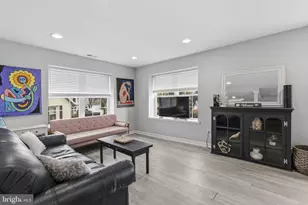 7662 Pine Haven Dr, Pasadena, MD 21122 - Photo 6