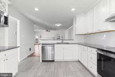 1472 Lowell Court, Crofton, MD 21114 - Photo 10