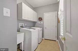 822 Square Nail Ct, Odenton, MD 21113 - Photo 36