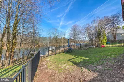 806 N Shore Drive, Glen Burnie, MD 21060 - Photo 12