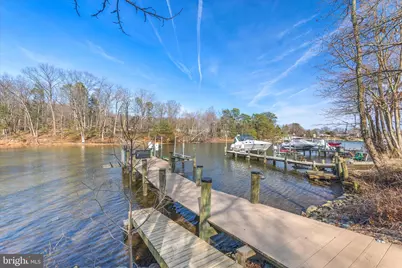 806 N Shore Drive, Glen Burnie, MD 21060 - Photo 18