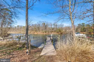 806 N Shore Dr, Glen Burnie, MD 21060 - Photo 70