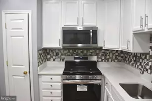 1721 Barnett Ct, Severn, MD 21144 - Photo 4