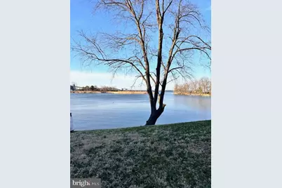 1346 Cox Cove Court, Baltimore, MD 21226 - Photo 2