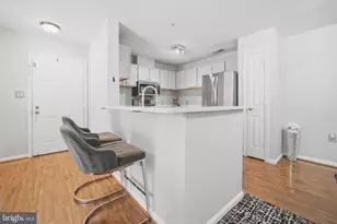 3557 Floating Leaf Ln, Laurel, MD 20724 - Photo 2