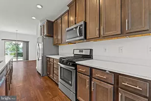 8183 Hollow Ct, Severn, MD 21144 - Photo 12