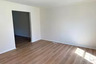 284 Tolstoy Ln, Severna Park, MD 21146 - Photo 4