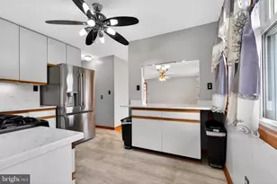 1200 Whitman Dr, Glen Burnie, MD 21061 - Photo 12