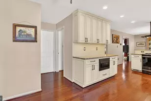 2710 Price Rd, Crofton, MD 21114 - Photo 16