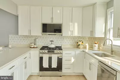 405 Seward Avenue, Baltimore, MD 21225 - Photo 6