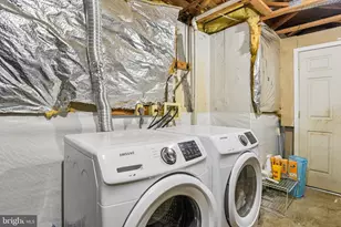 824 Snow Valley Ln, Odenton, MD 21113 - Photo 38