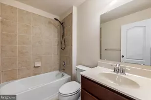 1038 Pultney Ln, Glen Burnie, MD 21060 - Photo 32