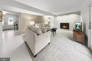 1146 Valley Dr, Pasadena, MD 21122 - Photo 10