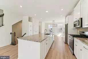 1470 Rdg Trl Cir, Hanover, MD 21076 - Photo 1