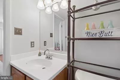 300 Forbes Street #J, Annapolis, MD 21401 - Photo 24