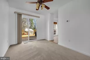 220 Arcadia Shores Cir, Odenton, MD 21113 - Photo 10