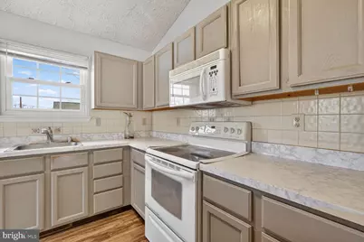 467 Oakton Road, Odenton, MD 21113 - Photo 6