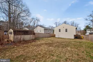 467 Oakton Rd, Odenton, MD 21113 - Photo 2
