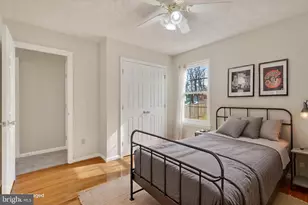 467 Oakton Rd, Odenton, MD 21113 - Photo 10