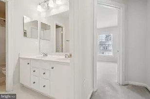 7404 Thames River Dr, Hanover, MD 21076 - Photo 18