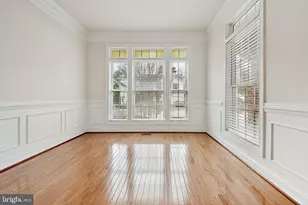 7404 Thames River Dr, Hanover, MD 21076 - Photo 8