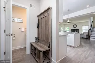 8313 Carrig Ct, Millersville, MD 21108 - Photo 18
