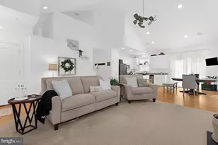 229 Saltgrass Dr, Glen Burnie, MD 21060 - Photo 4