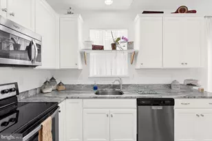 229 Saltgrass Dr, Glen Burnie, MD 21060 - Photo 14