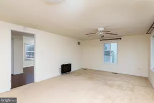 8306 Aletta Pl, Severn, MD 21144 - Photo 10