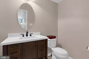 364 Chessington Dr, Odenton, MD 21113 - Photo 10