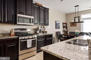 364 Chessington Dr, Odenton, MD 21113 - Photo 10