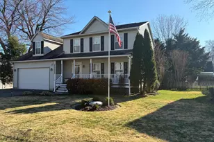 1545 Wakefield Rd, Edgewater, MD 21037 - Photo 1