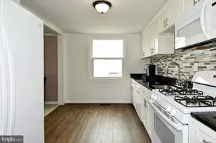 1011 Londonderry Dr, Glen Burnie, MD 21061 - Photo 8