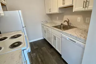 544 Glen Ct, Glen Burnie, MD 21061 - Photo 8