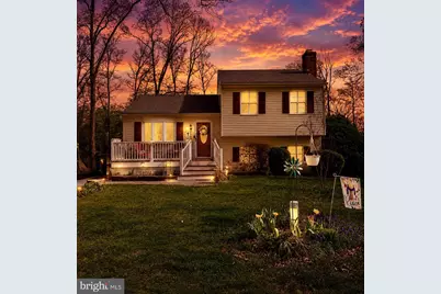 646 Cedar Drive, Pasadena, MD 21122 - Photo 2