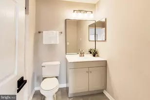 623 Fortune Ct, Glen Burnie, MD 21061 - Photo 14