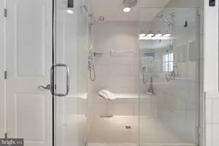 704 Roane Hollow Ln, Annapolis, MD 21401 - Photo 18