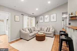 641 Deering Rd, Pasadena, MD 21122 - Photo 8