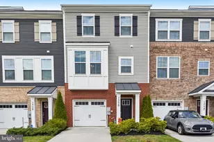 1306 Hawk Hollow Dr, Crofton, MD 21114 - Photo 1