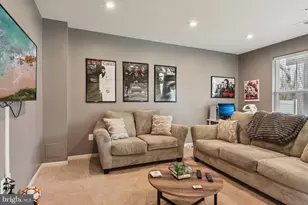 1306 Hawk Hollow Dr, Crofton, MD 21114 - Photo 6