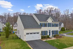 830 Sebastian Ln, Gambrills, MD 21054 - Photo 2