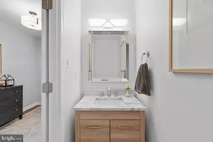 1671 Yorktown Ct, Crofton, MD 21114 - Photo 6