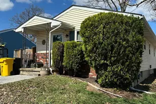 22 Main Ave SW, Glen Burnie, MD 21061 - Photo 1