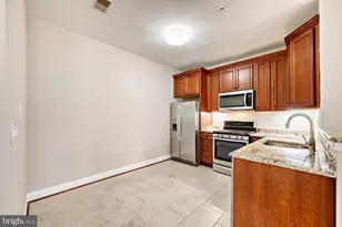 8719 Capistrano Way, Odenton, MD 21113 - Photo 12