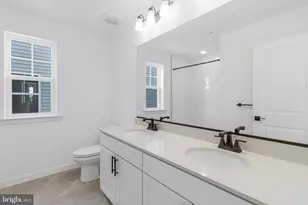 5726 Howard Dr, Glen Burnie, MD 21060 - Photo 40