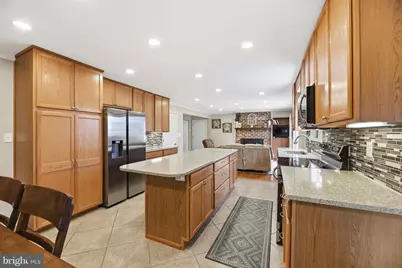 5209 Grenock Drive, Lothian, MD 20711 - Photo 12