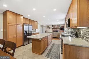 5209 Grenock Dr, Lothian, MD 20711 - Photo 12