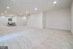 7605 Gigur Dr, Hanover, MD 21076 - Photo 32