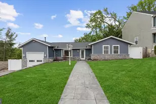 7719 Suitt Dr, Pasadena, MD 21122 - Photo 2